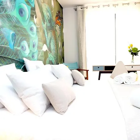 One Bedroom Appartement With City View Furnished Terrace And Wifi At Faro