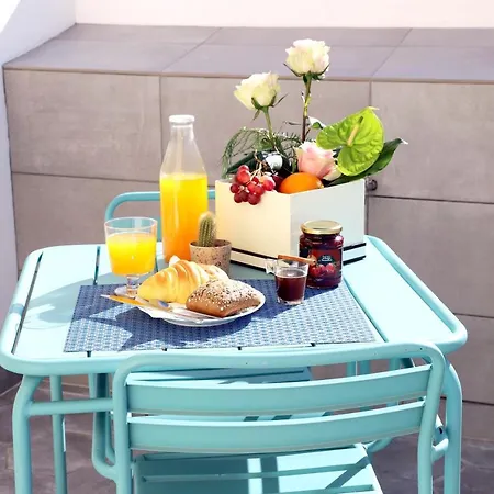 One Bedroom Appartement With City View Furnished Terrace And Wifi At Faro